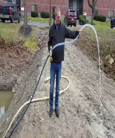 COMBISTAR 2001-A, Drill Powered Pump